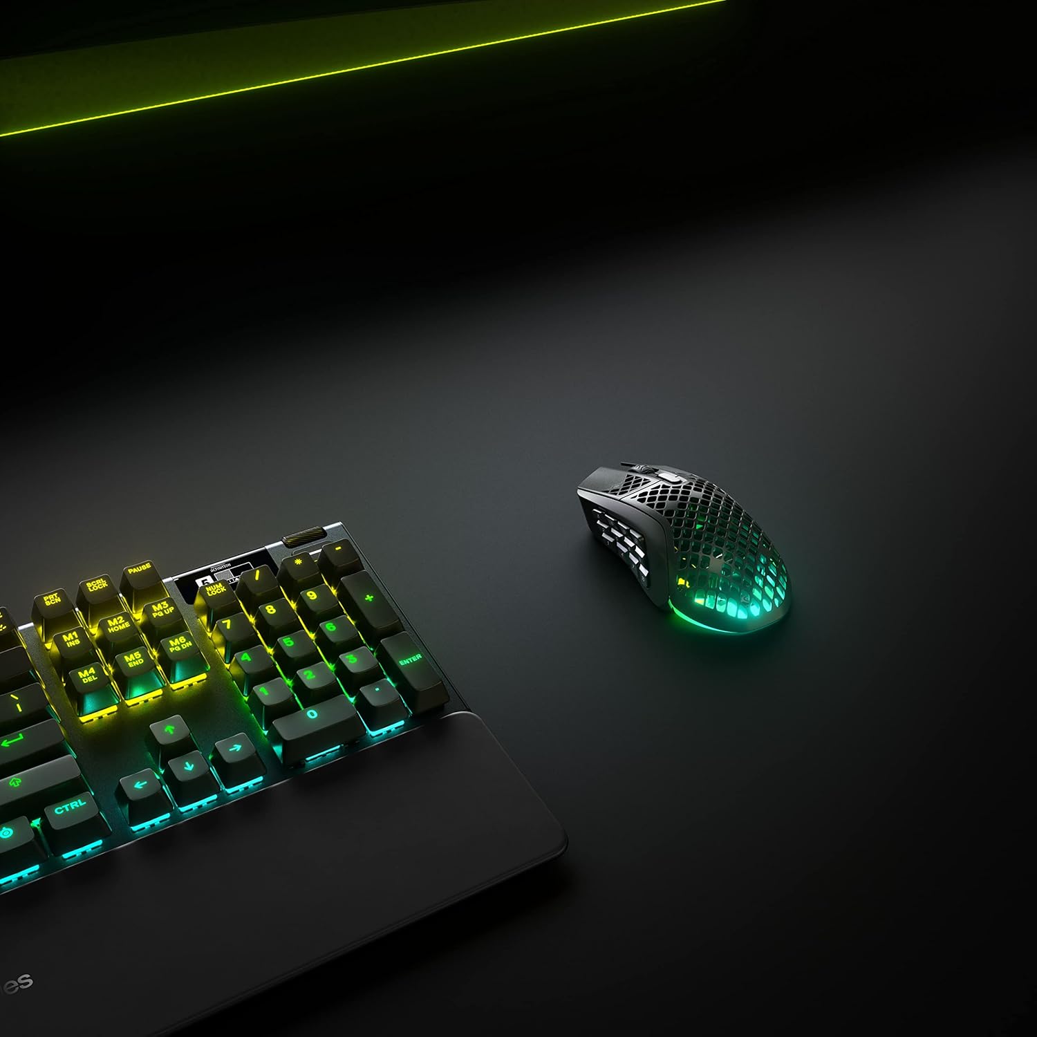 Gaming Tastatur & Maus - SteelSeries Aerox 9 Wireless - RGB Gaming Mouse with Openings in the Surface - Feather-Light, Water-Repellent Design - 18 Buttons - Bluetooth/2.4 GHz - Optical TrueMove Air Sensor with 18,000 DPI – Bild 13
